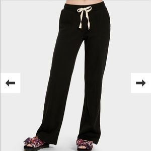 SUPER COMFORTABLE UGG SWEATPANTS